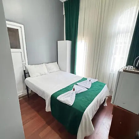 Hotel Taksim Plaza *